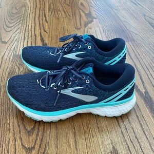Brooks Women’s Ghost 11 Running Shoe